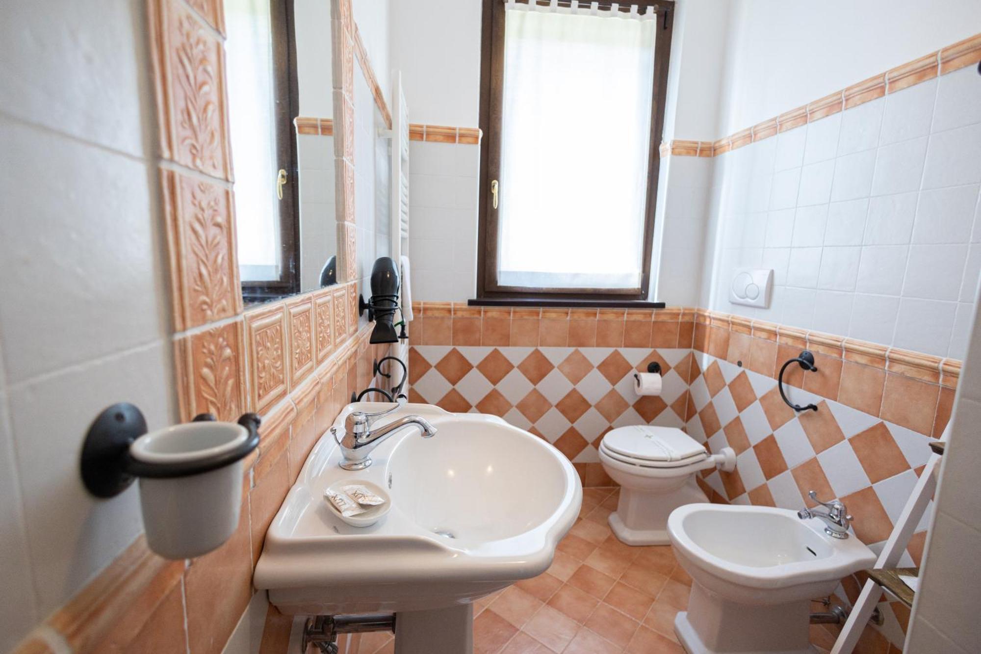 Di Colle In Colle - Country House With Private Pool Tuoro sul Trasimeno Dış mekan fotoğraf